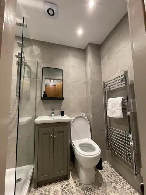 Superb 2 Bedroom Sea View Flat Scarborough Exterior foto